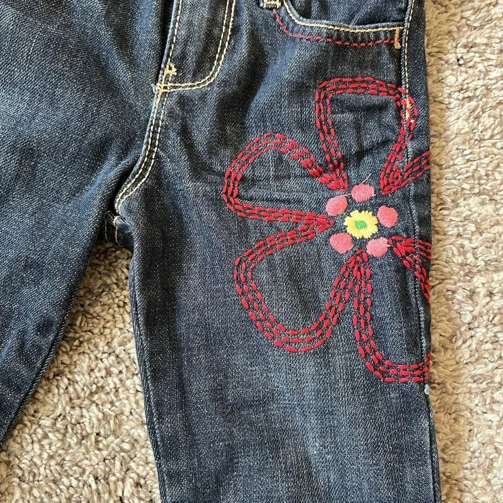 Gap Denim Jeans Girls 2T Flower Embroidered Adjustable Waist‎